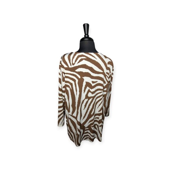 Susan Graver Brown & White Animal Print Long Sleeve Top Turquoise Accent Beads - Picture 8 of 15